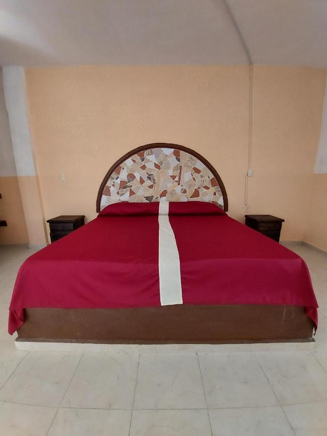 Auto Hotel Jardines De Amatitlan 库埃纳瓦卡 外观 照片